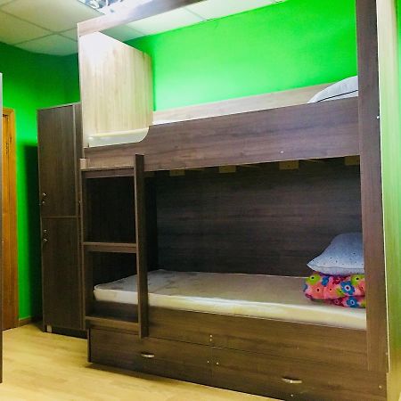 Apelsin Hostel Алматы Экстерьер фото