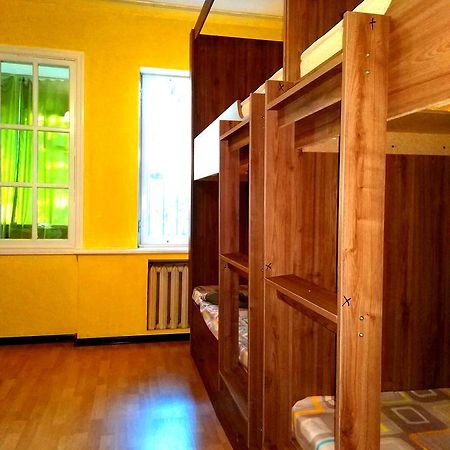 Apelsin Hostel Алматы Экстерьер фото