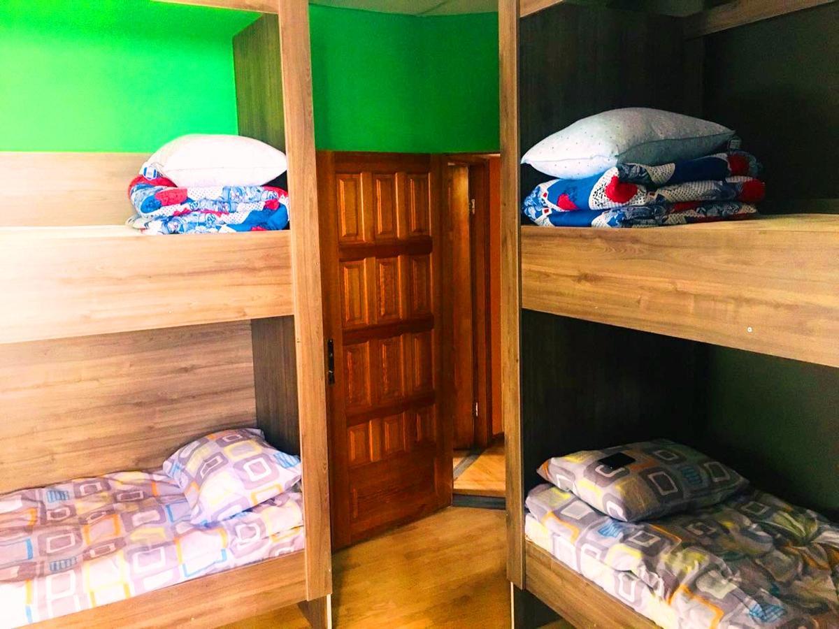 Apelsin Hostel Алматы Экстерьер фото