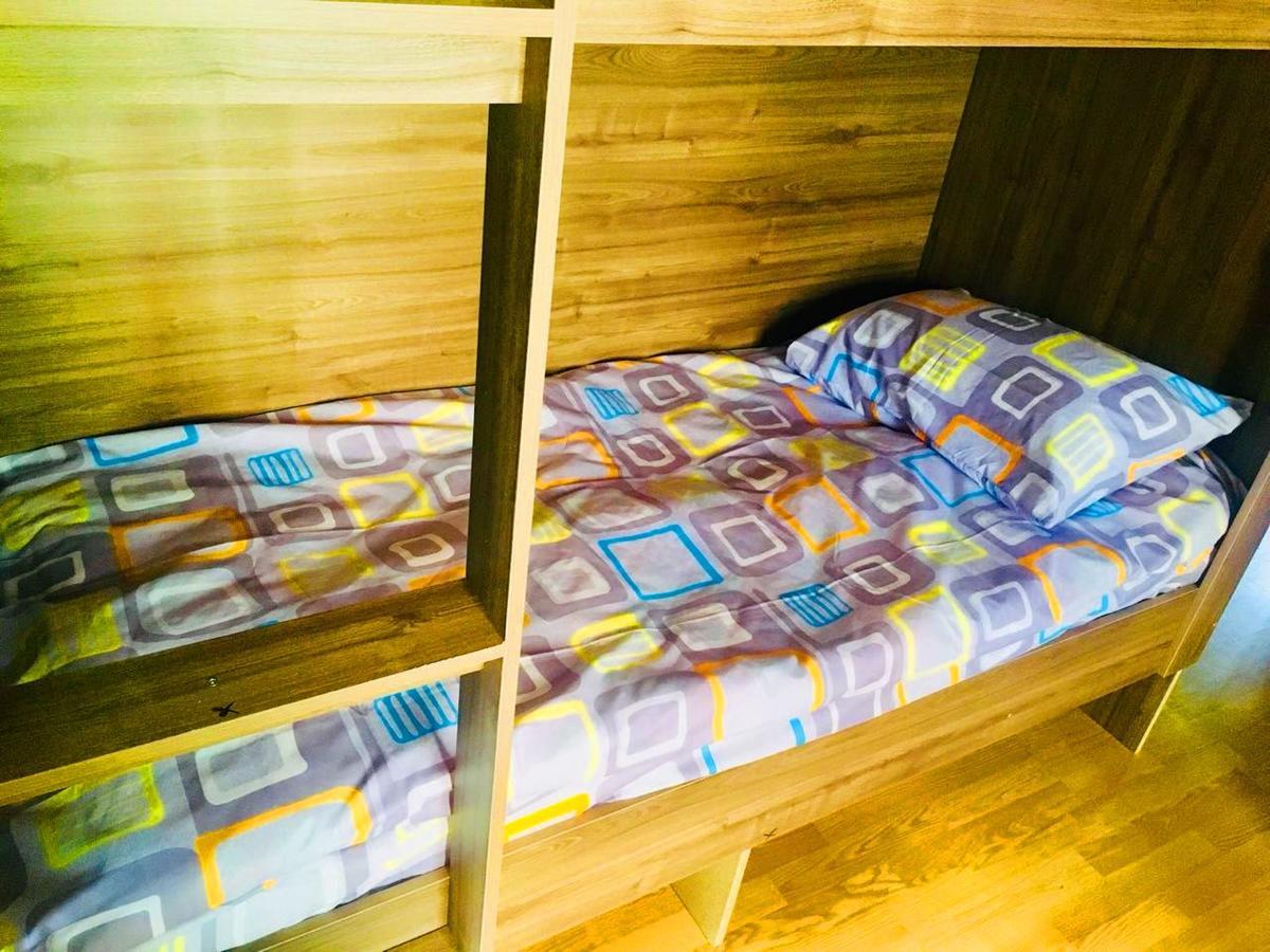 Apelsin Hostel Алматы Экстерьер фото